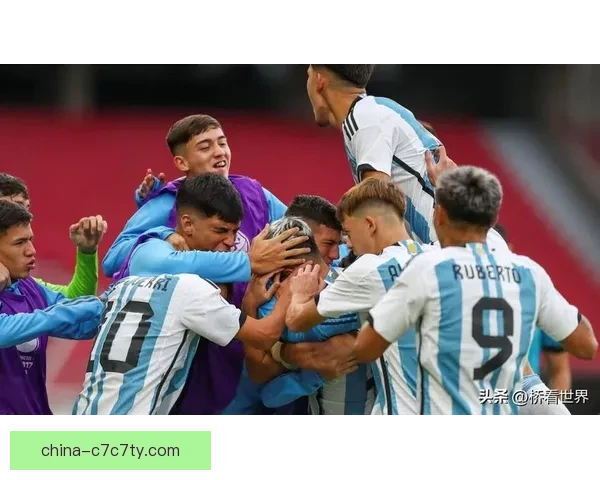 U17首战生死冲三球进世界杯